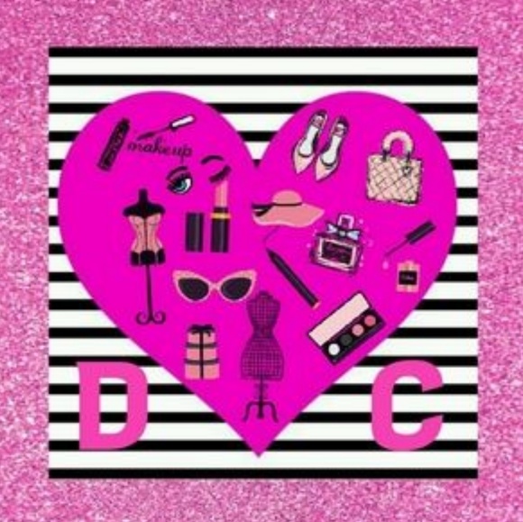 Meet your Posher, Damaris - Picture 1 of 1